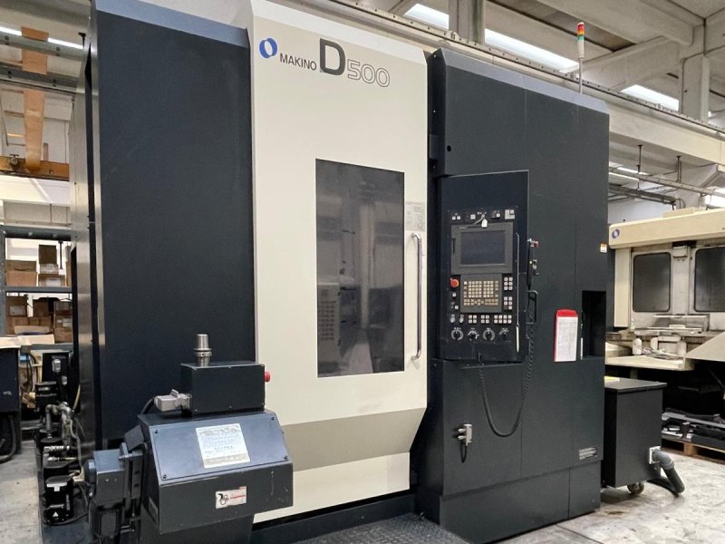 MAKINO D500  2011