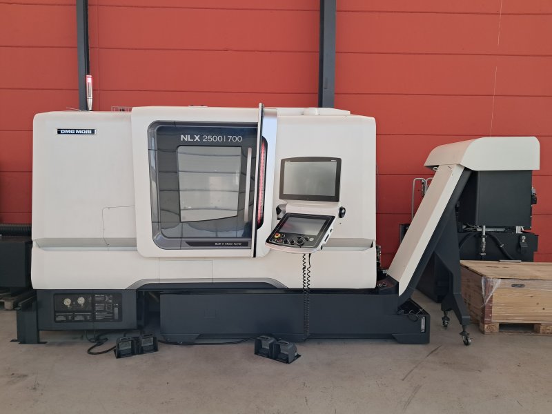 DMG MORI NLX 2500 SY 700  2018