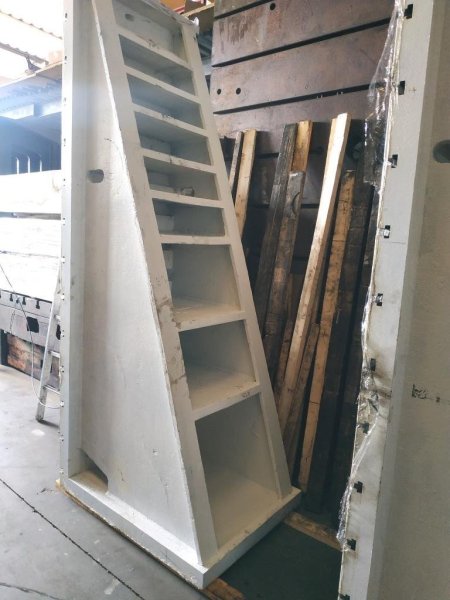 MAX MACHINERY  Squadre in Ghisa con Cave a T  2026