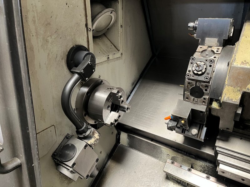 DOOSAN Lynx 220 LMA  2007